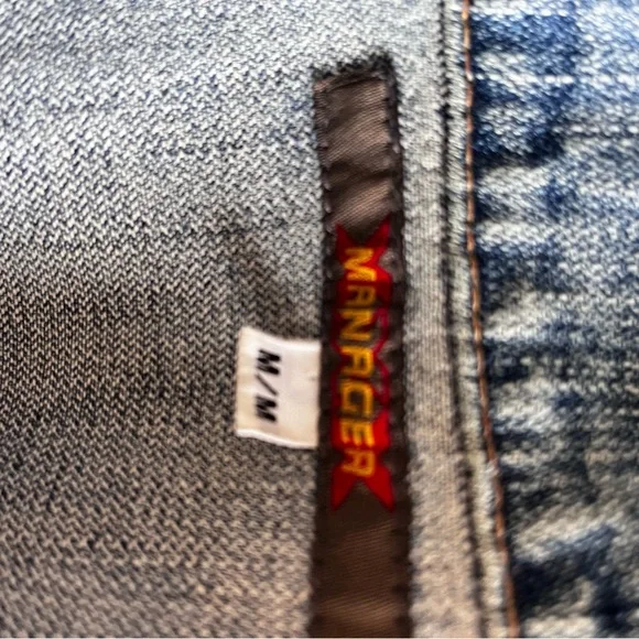 Manager Jean Jacket - Picture 4 of 7